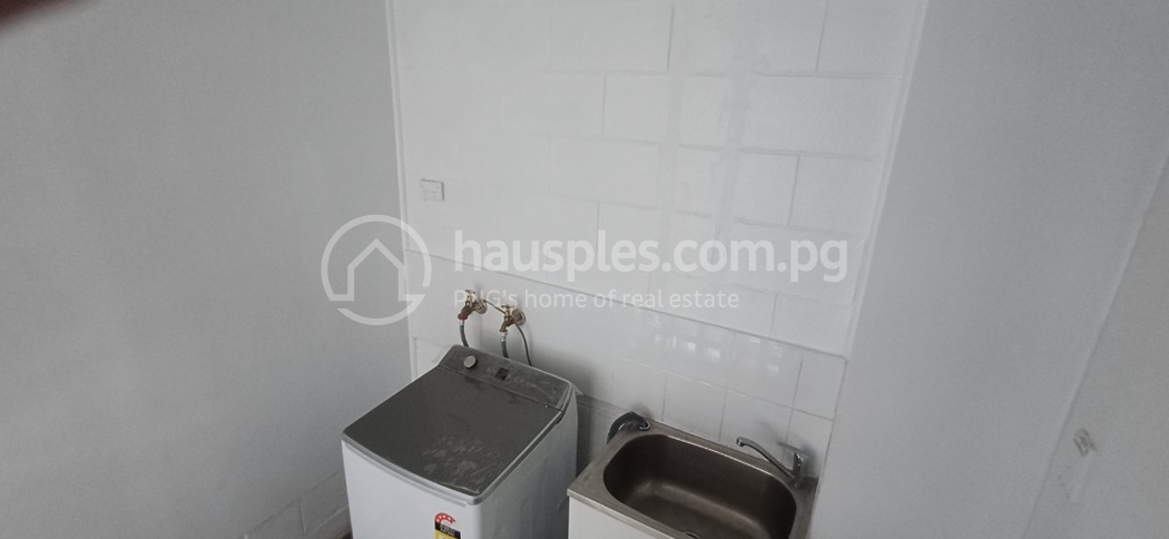 residential Apartment for rent ใน Boroko รหัส 31641 8