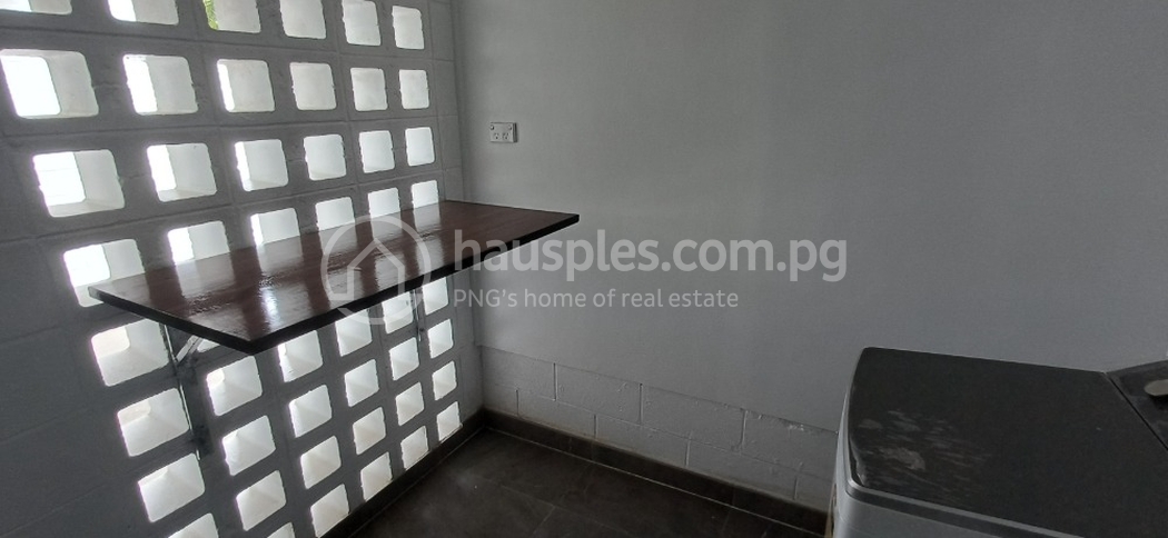 residential Apartment for rent ใน Boroko รหัส 31641 9