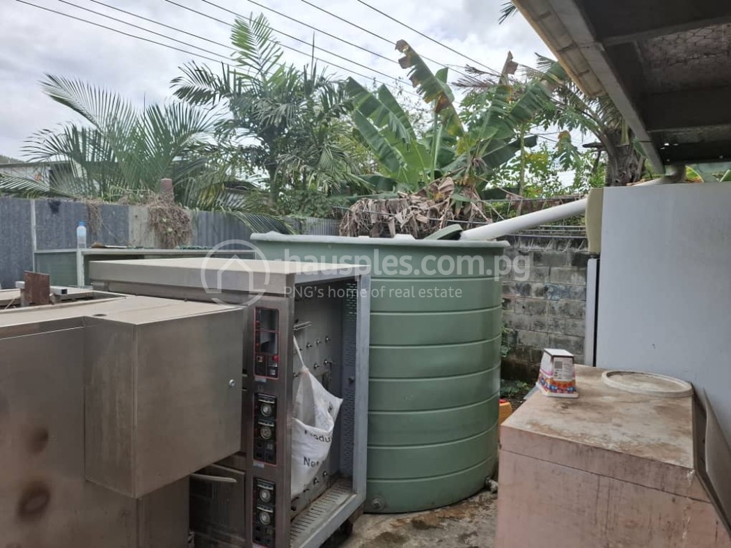 commercial Warehouse for sale ใน Gerehu รหัส 31637 6