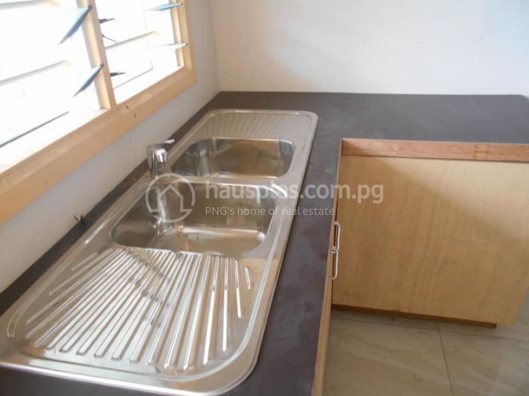 residential Apartment for sale ใน Lae รหัส 31242 6