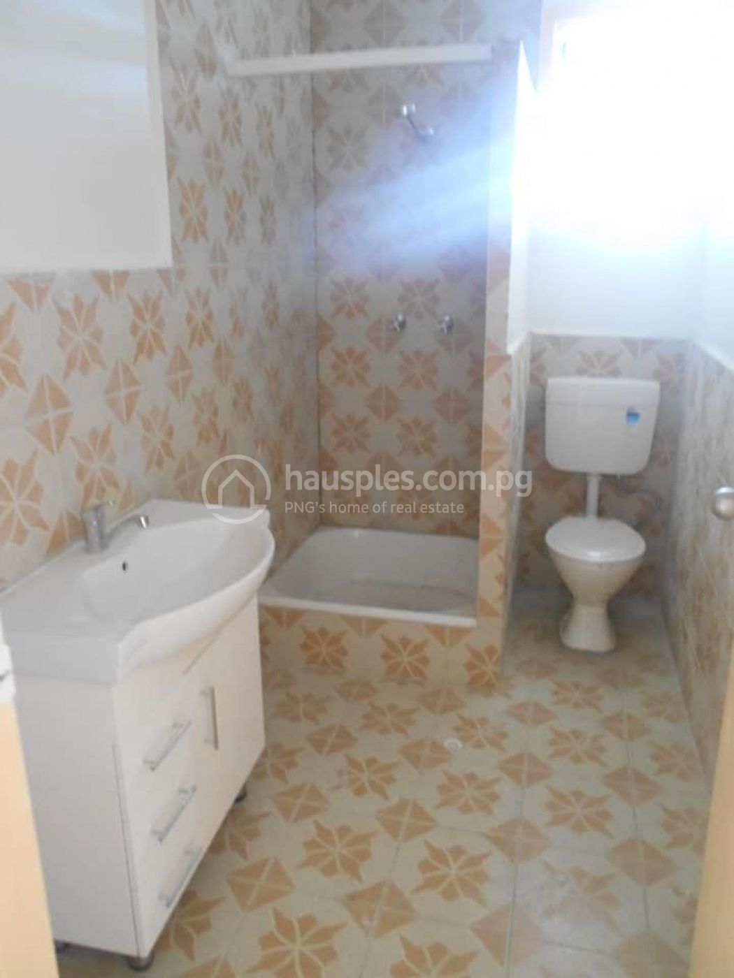 residential Apartment for sale ใน Lae รหัส 31242 8