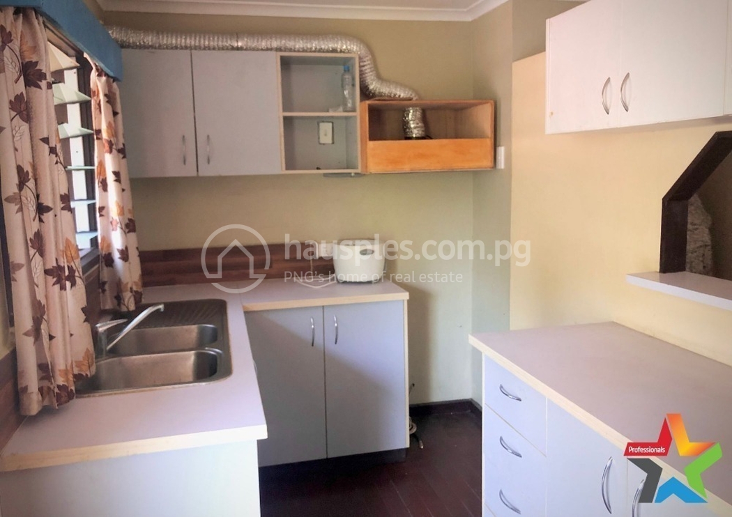 residential DuplexSemi-detached for rent ใน Gerehu รหัส 31683 4