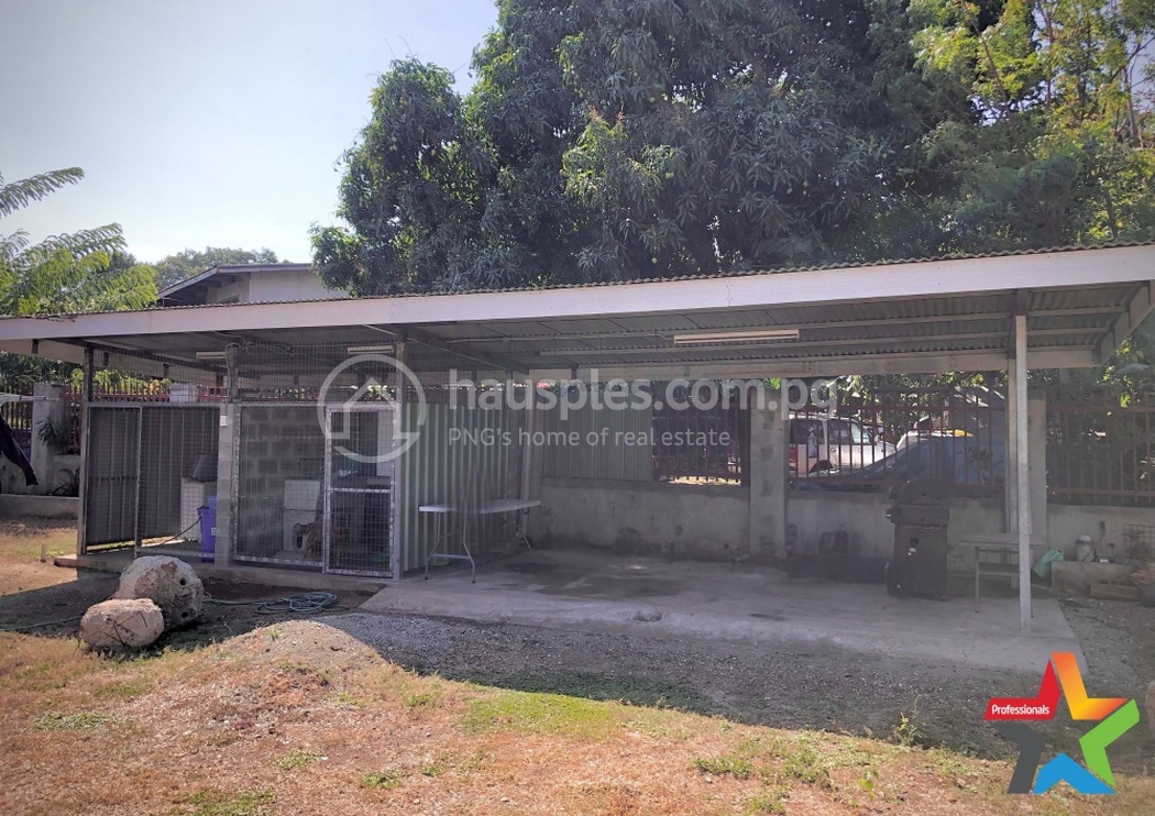 residential DuplexSemi-detached for rent ใน Gerehu รหัส 31683 9