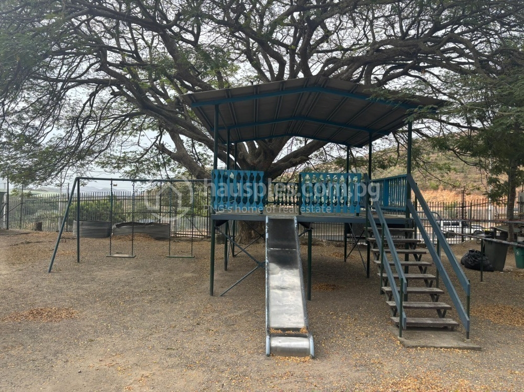 residential Townhouse for rent ใน Gordons 5 รหัส 31696 6