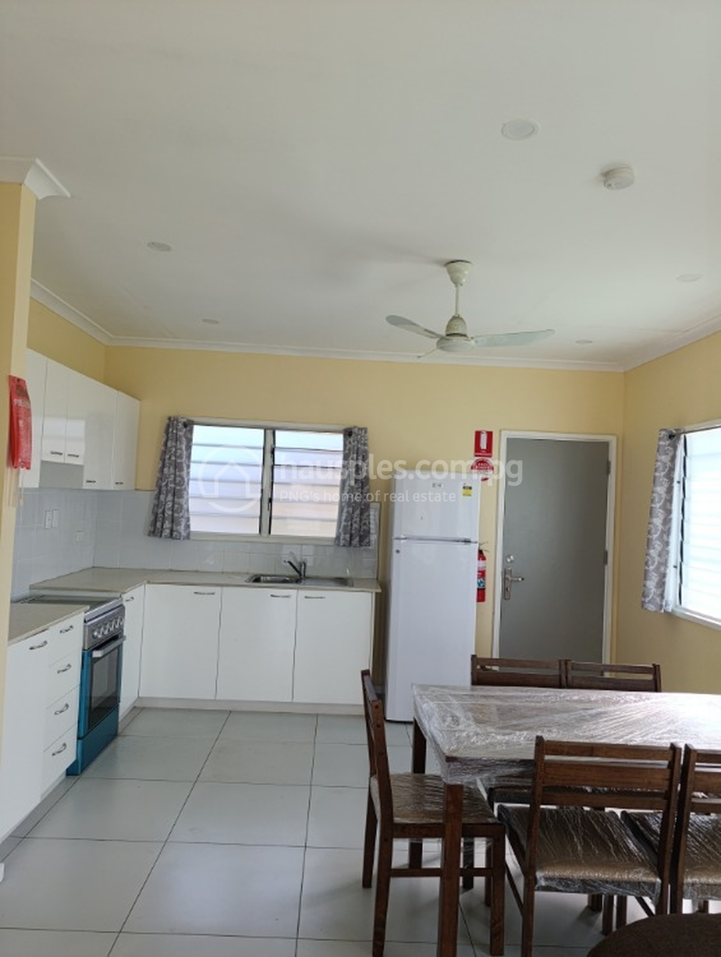 residential Apartment for rent ใน 7 mile รหัส 31703 9