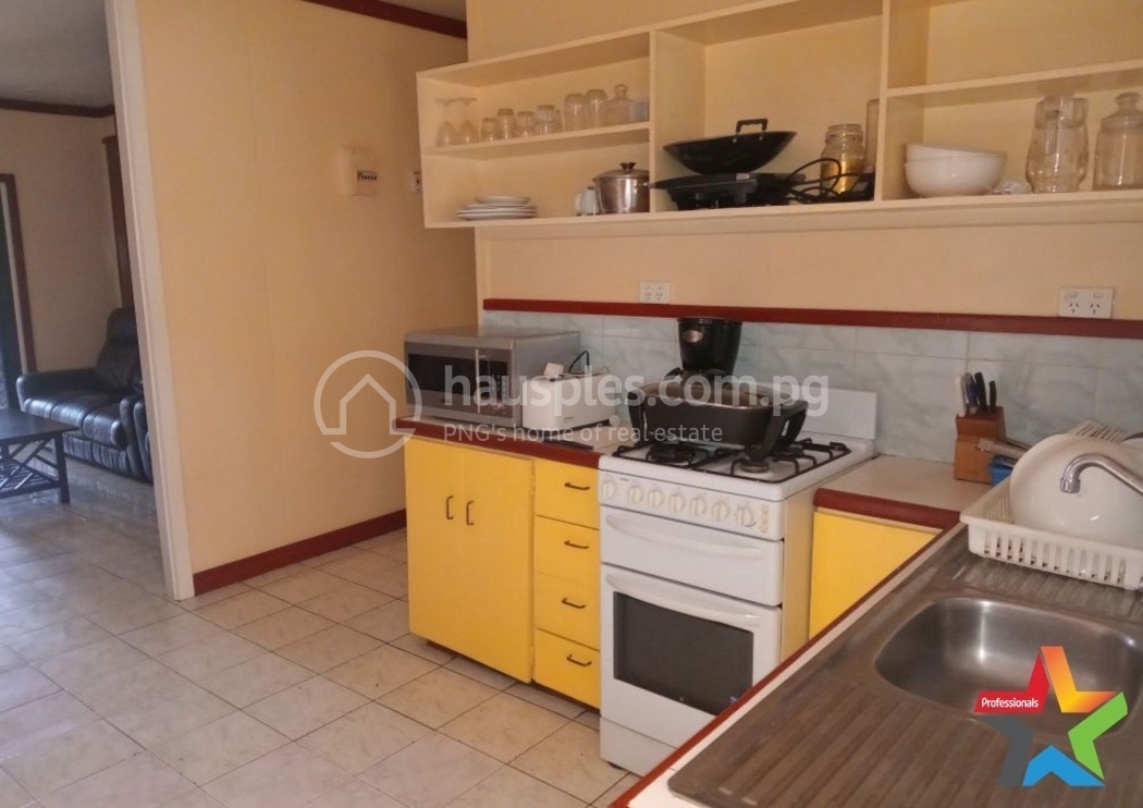 residential BlockOfUnits for rent ใน Mount Hagen รหัส 31752 3