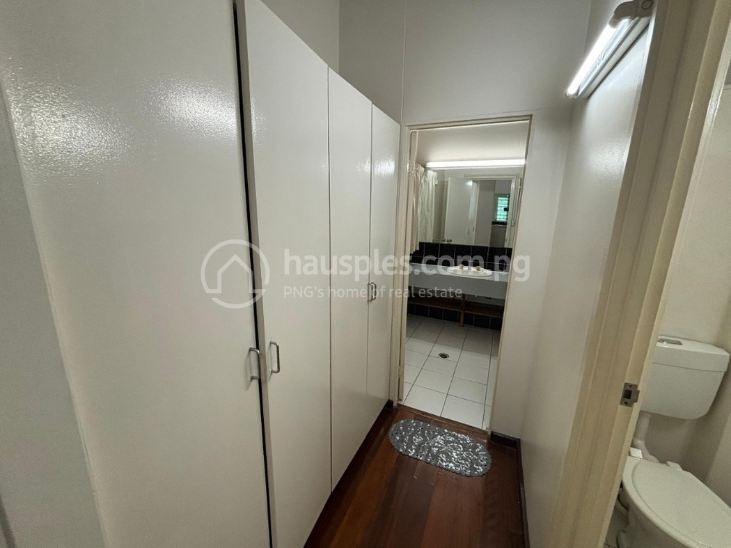 residential Apartment for rent ใน Gordons 5 รหัส 31713 9