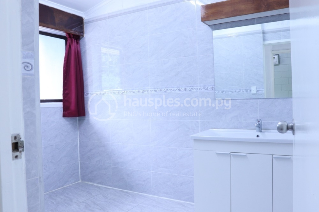 residential Apartment for rent ใน Boroko รหัส 31731 13