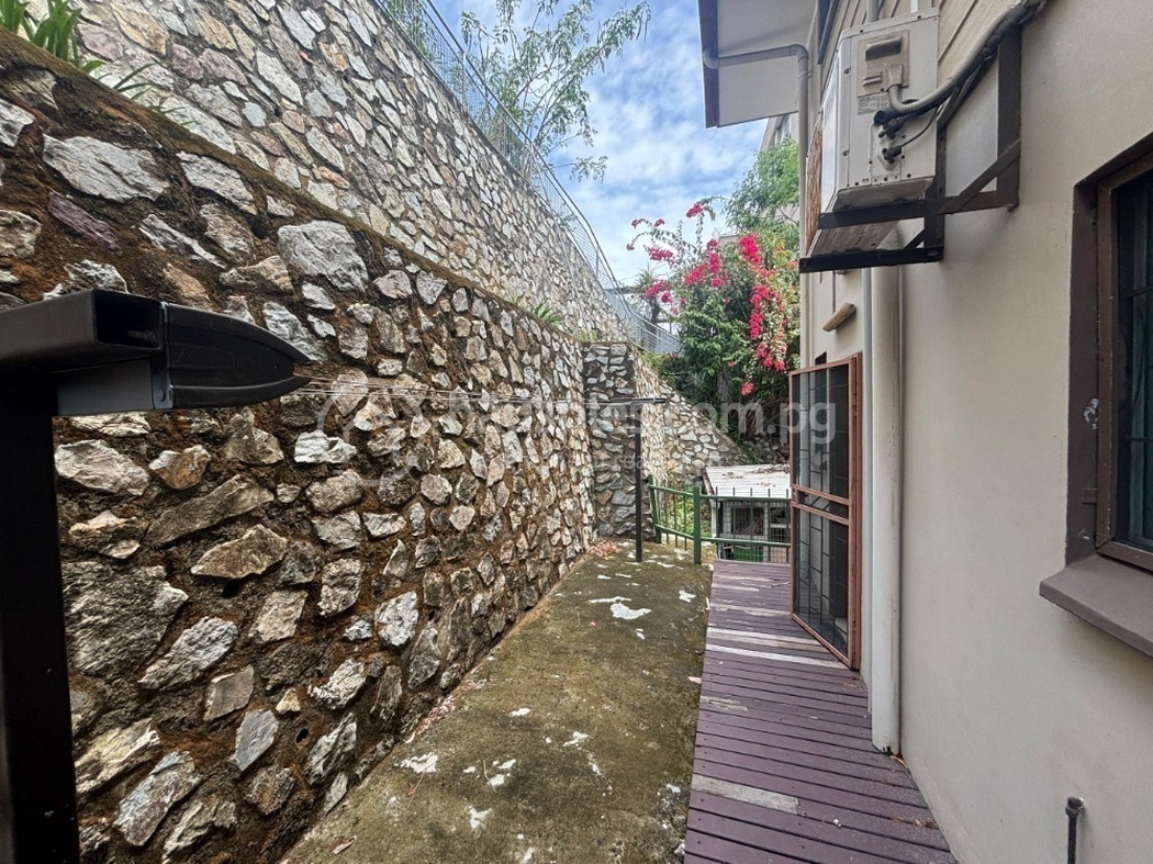 residential Apartment for rent dans Newtown ID 31789 9