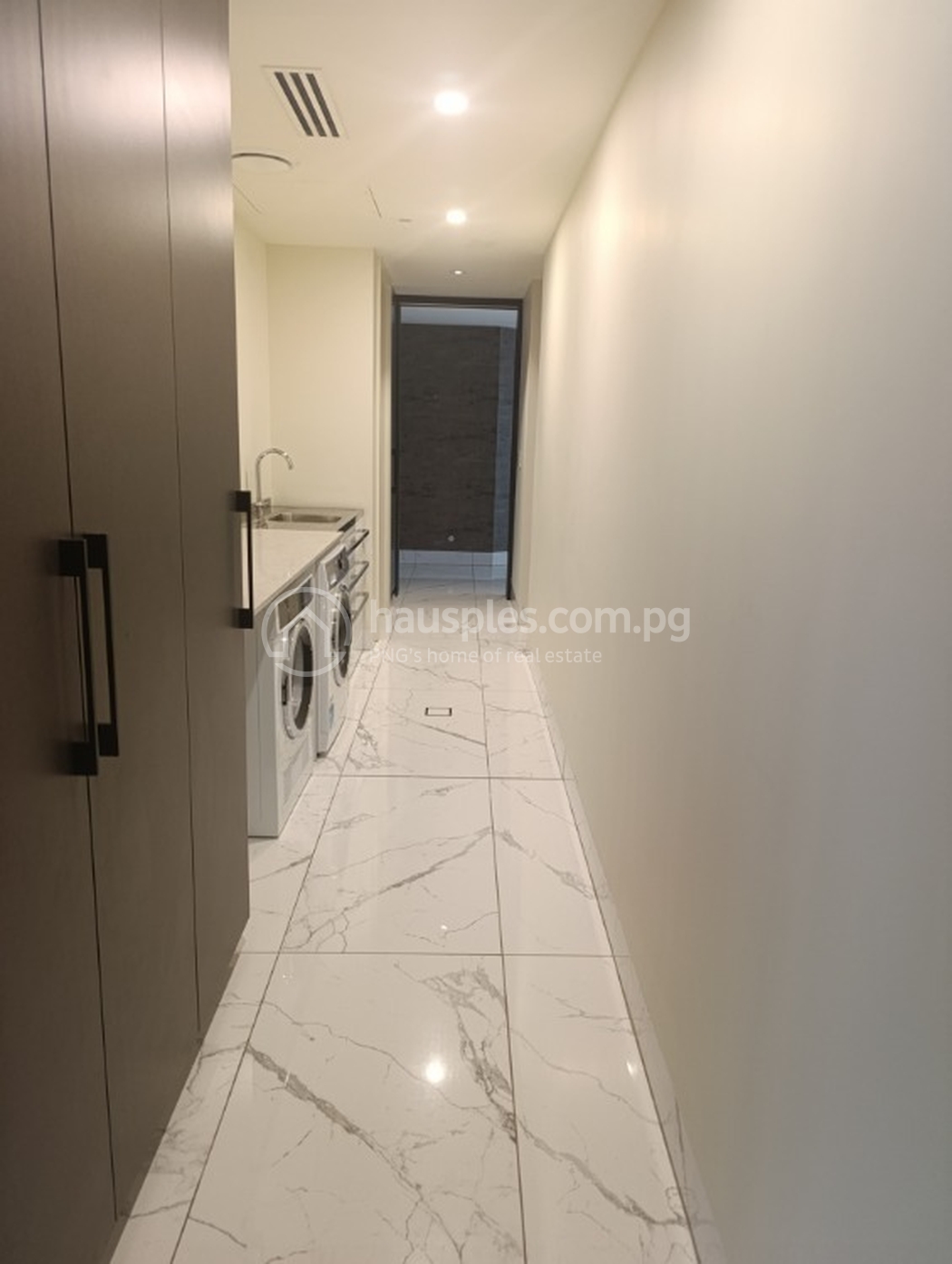 residential Apartment for rent ใน Town รหัส 31774 37