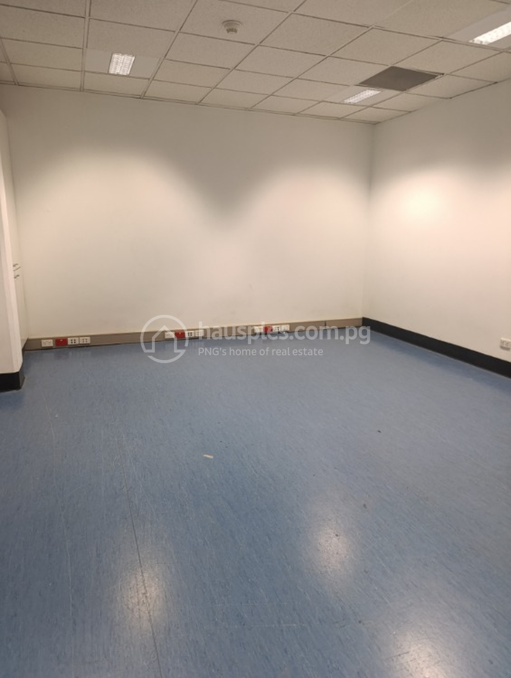 commercial Offices for rent ใน Town รหัส 31775 8