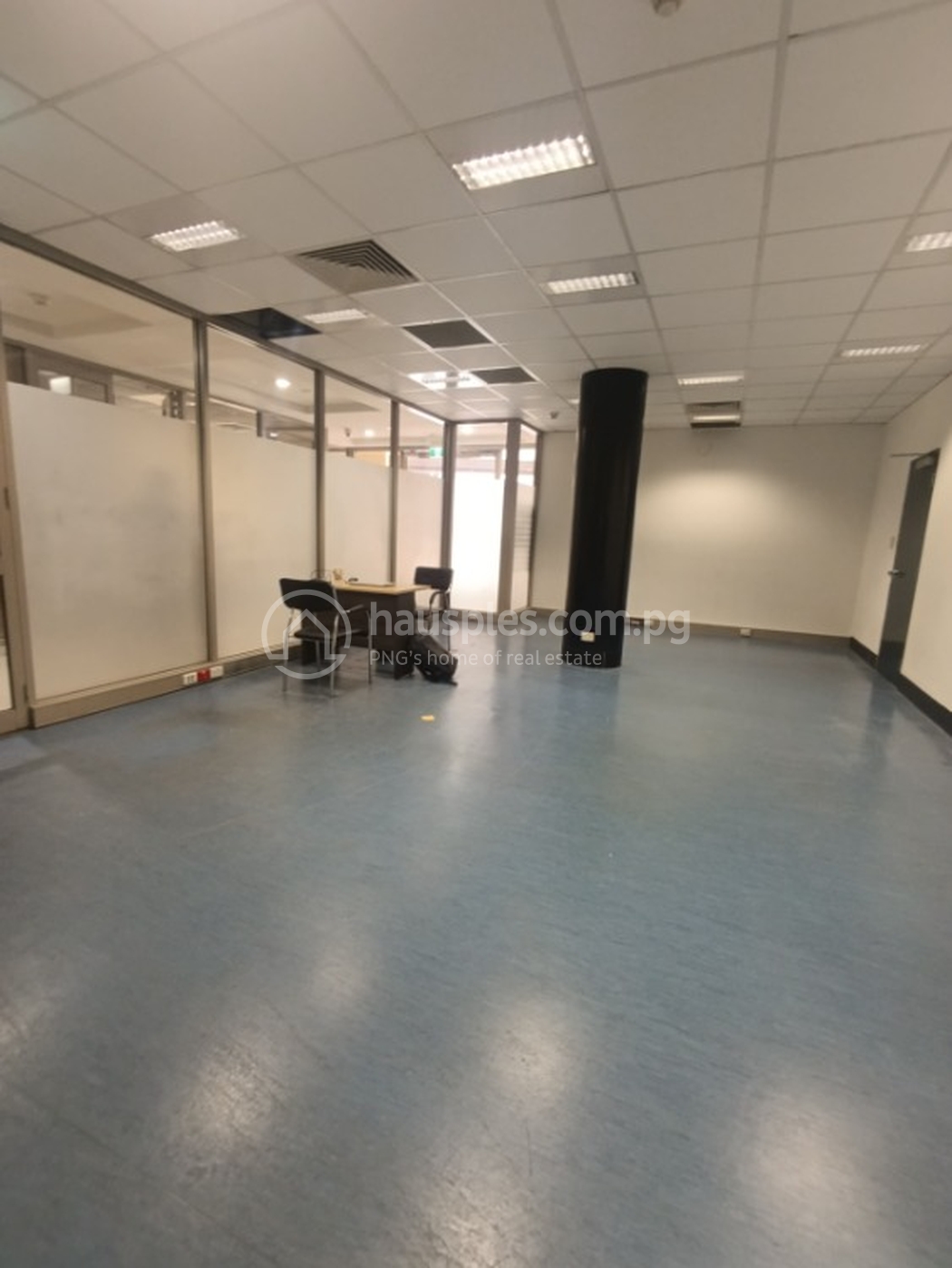 commercial Offices for rent ใน Town รหัส 31775 5