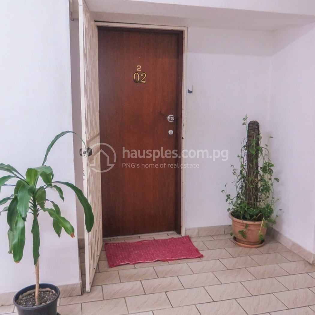 residential Apartment for sale dans 2 Mile ID 31772 9