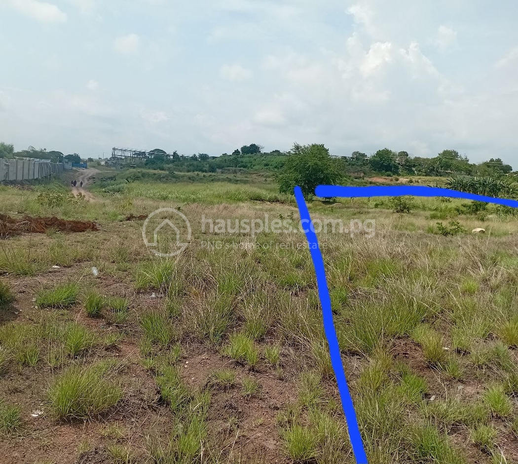 residential Land/Development for sale ใน 8 Mile รหัส 31115 2