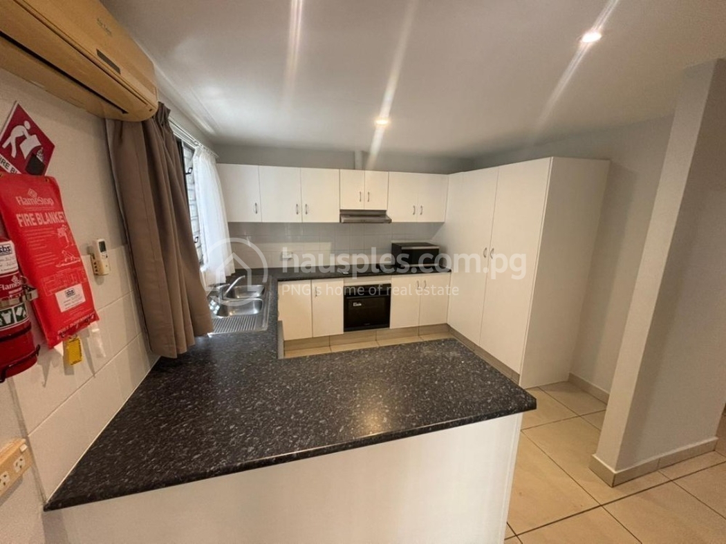 residential Townhouse for rent ใน Newtown รหัส 31811 6