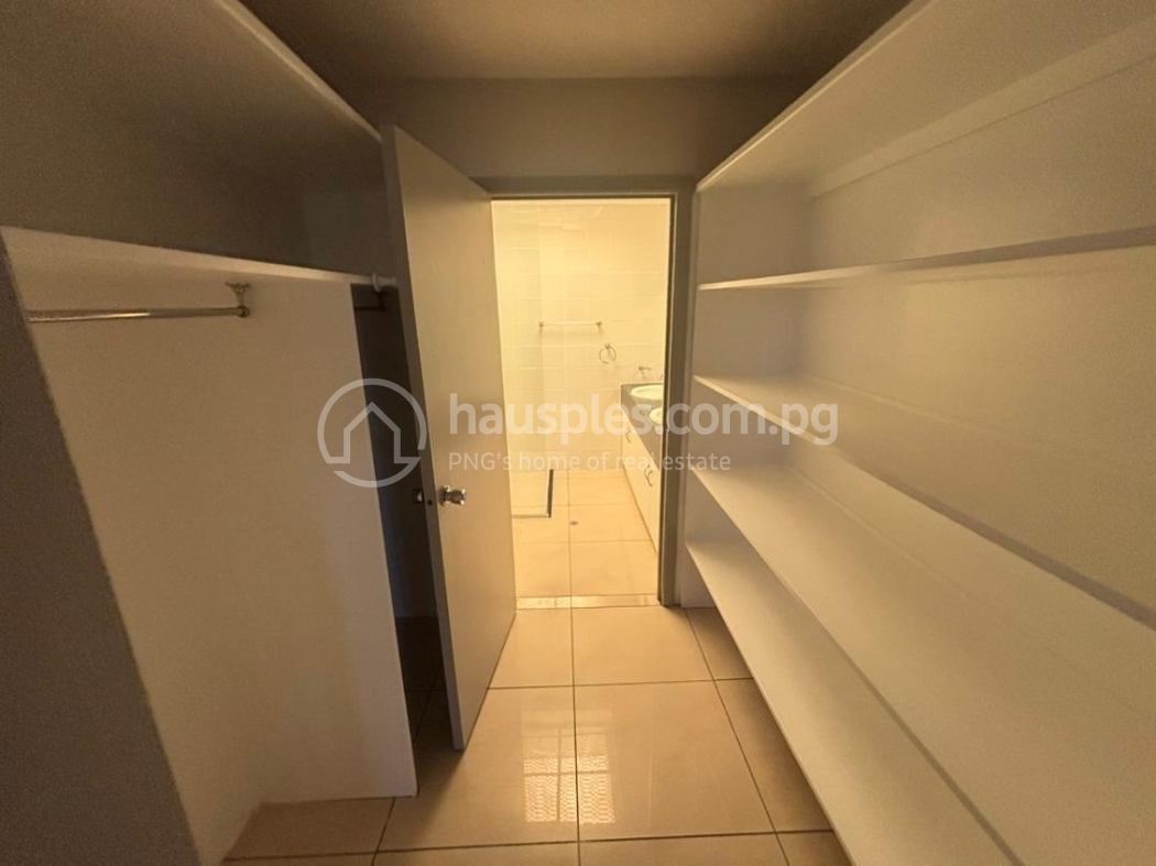 residential Townhouse for rent ใน Newtown รหัส 31811 13