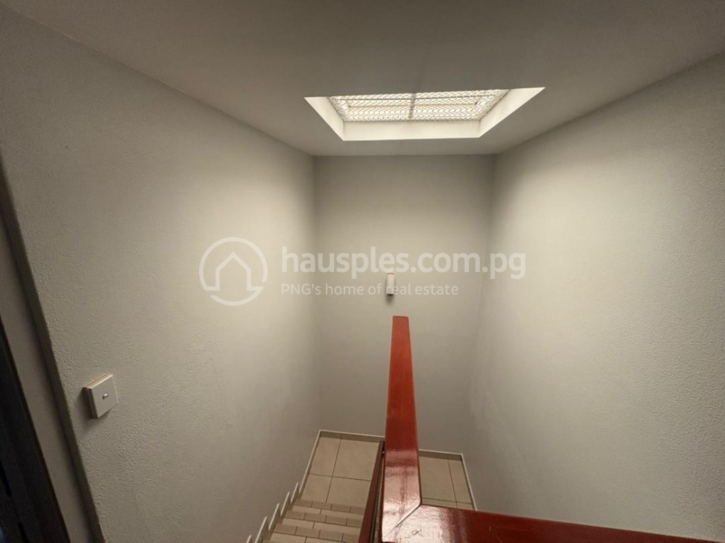 residential Townhouse for rent ใน Newtown รหัส 31811 15