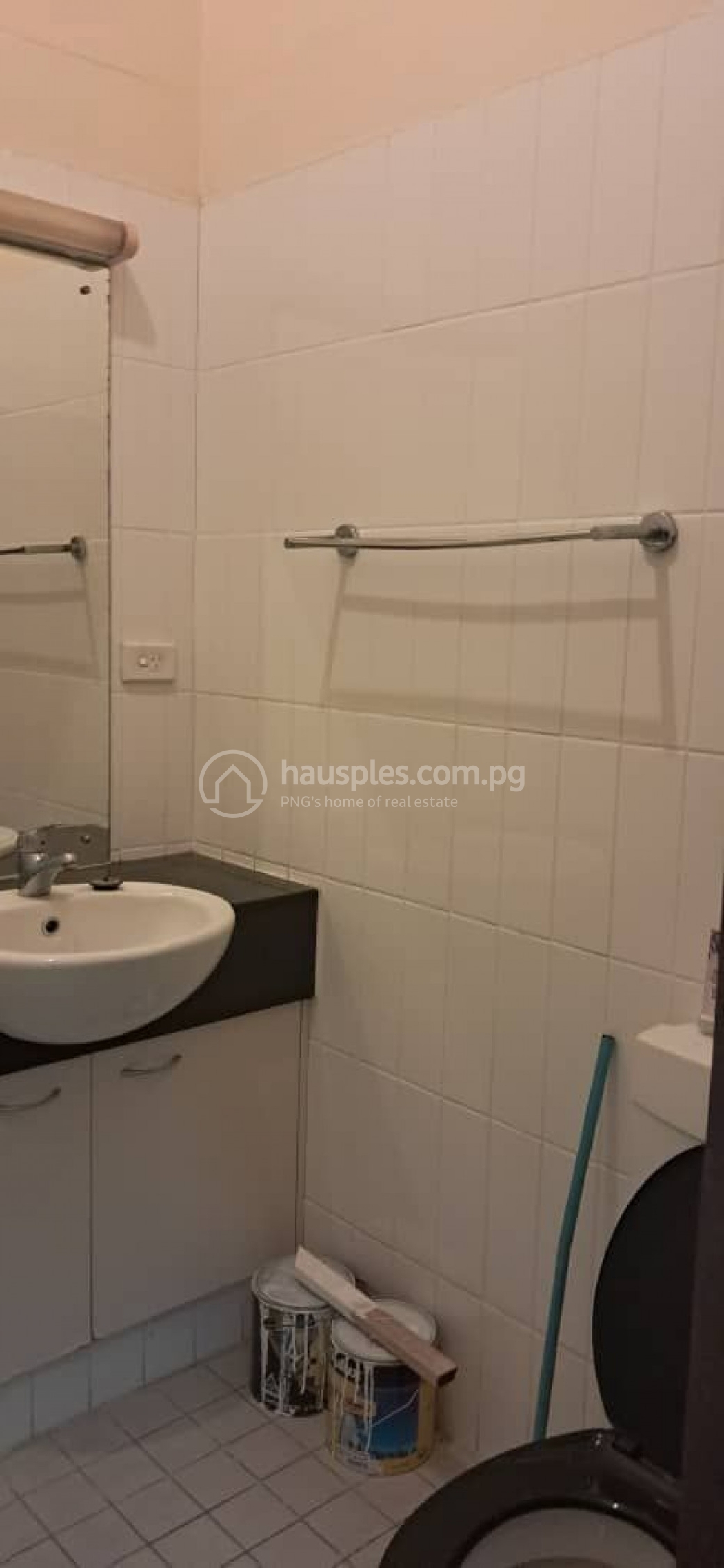 residential Townhouse for rent ใน Boroko รหัส 31841 2