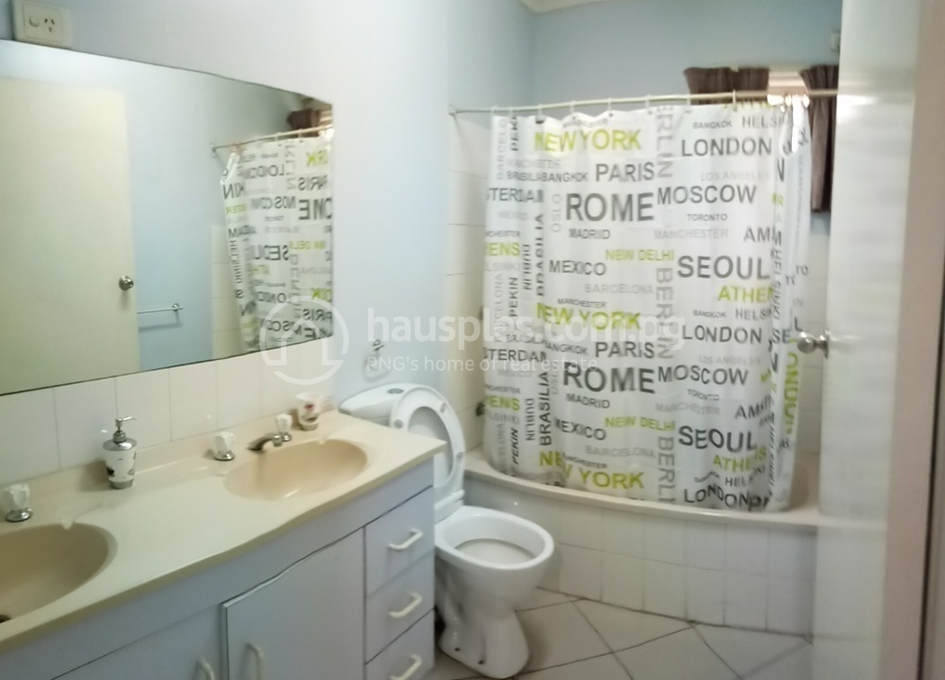 residential BlockOfUnits for sale ใน Boroko รหัส 31846 10