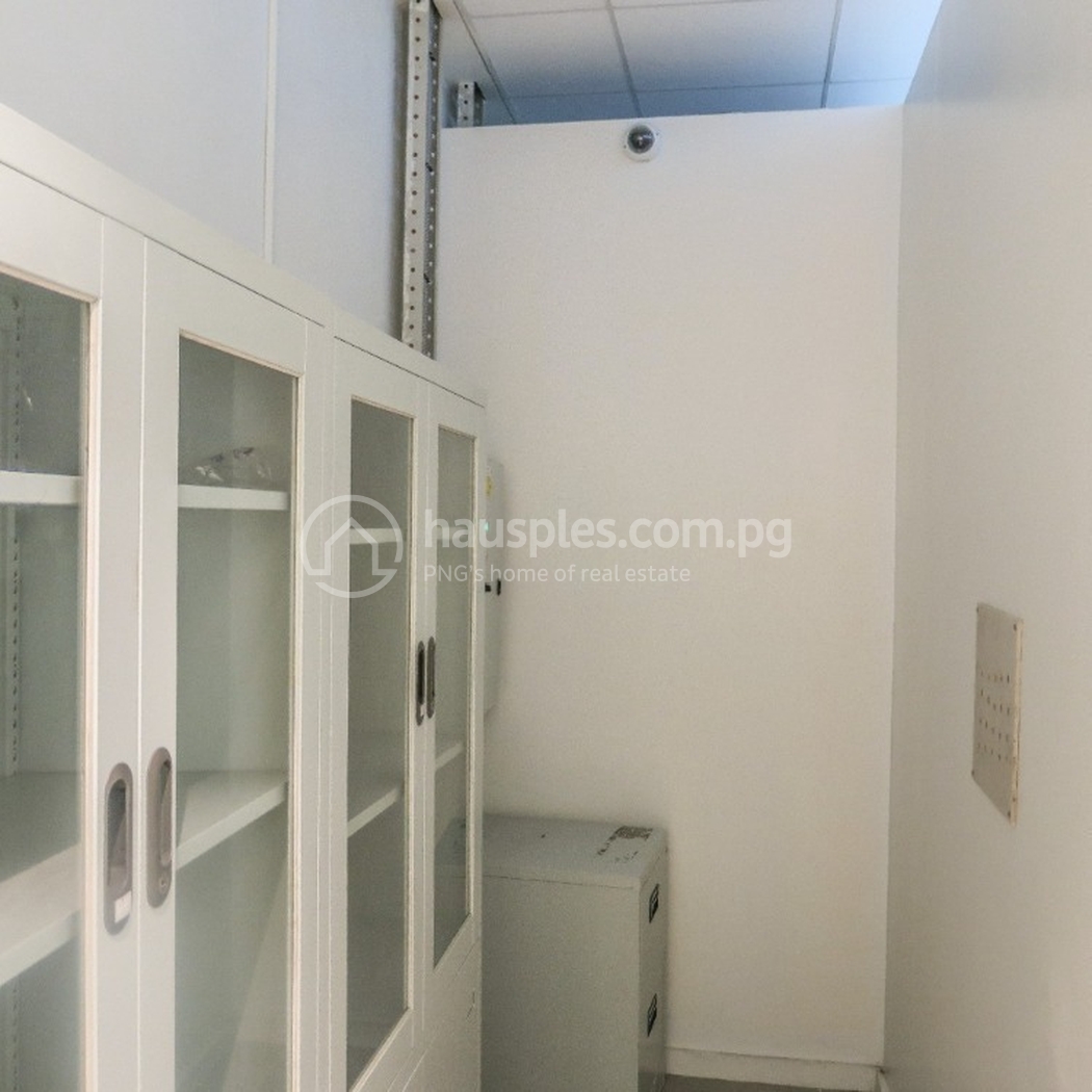 commercial Retail for rent ใน Town รหัส 31845 7