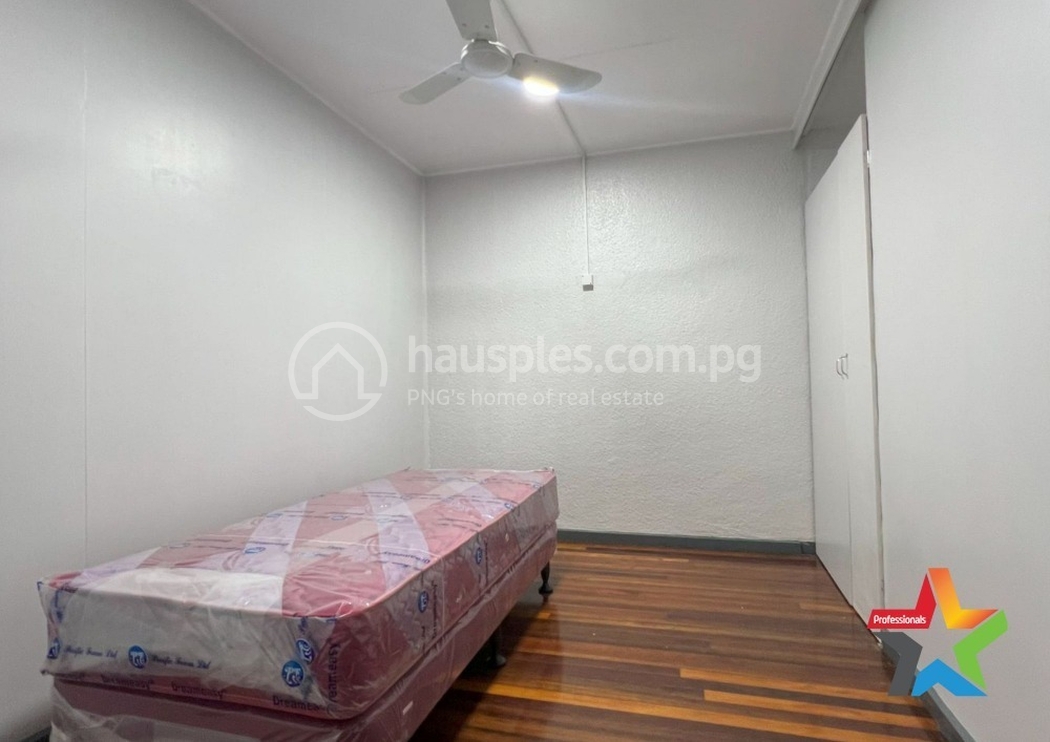 residential BlockOfUnits for rent ใน 5 mile รหัส 31857 8