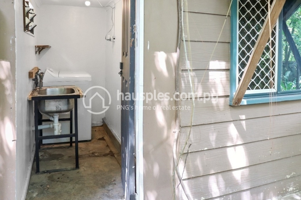 residential DuplexSemi-detached for rent ใน Tokarara รหัส 31878 3