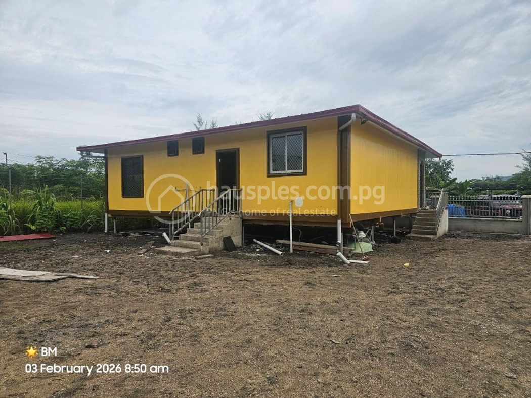 residential House for sale ใน 9 Mile รหัส 31880 2