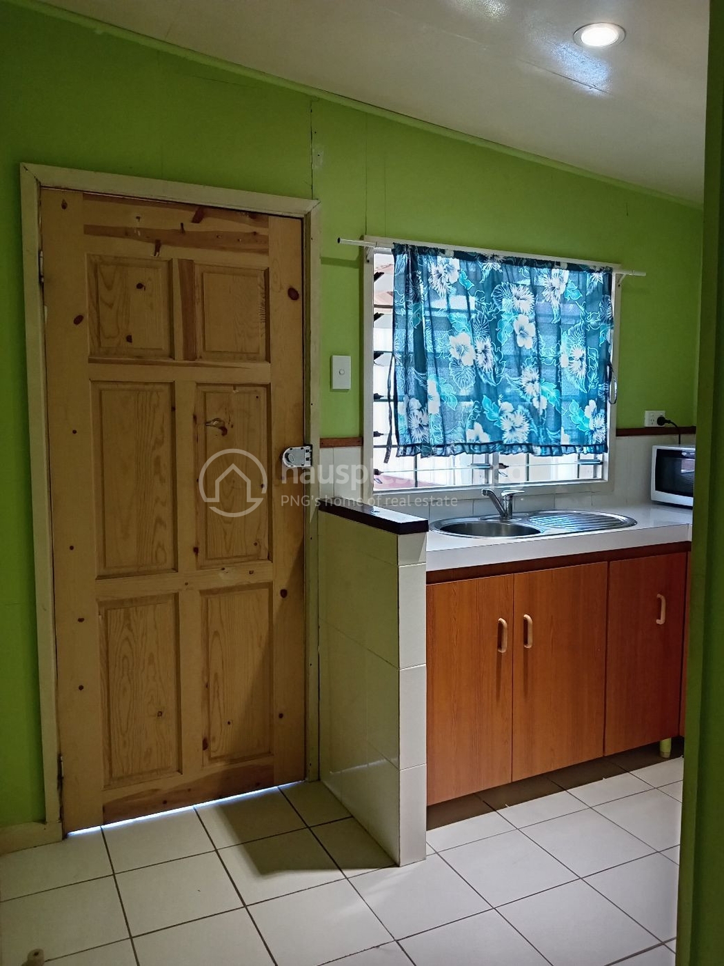 residential Bedsit/Room for rent ใน Tokarara รหัส 31897 4