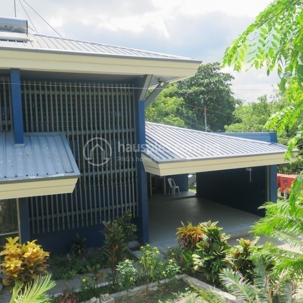 residential Townhouse for rent ใน Hohola รหัส 31891 2