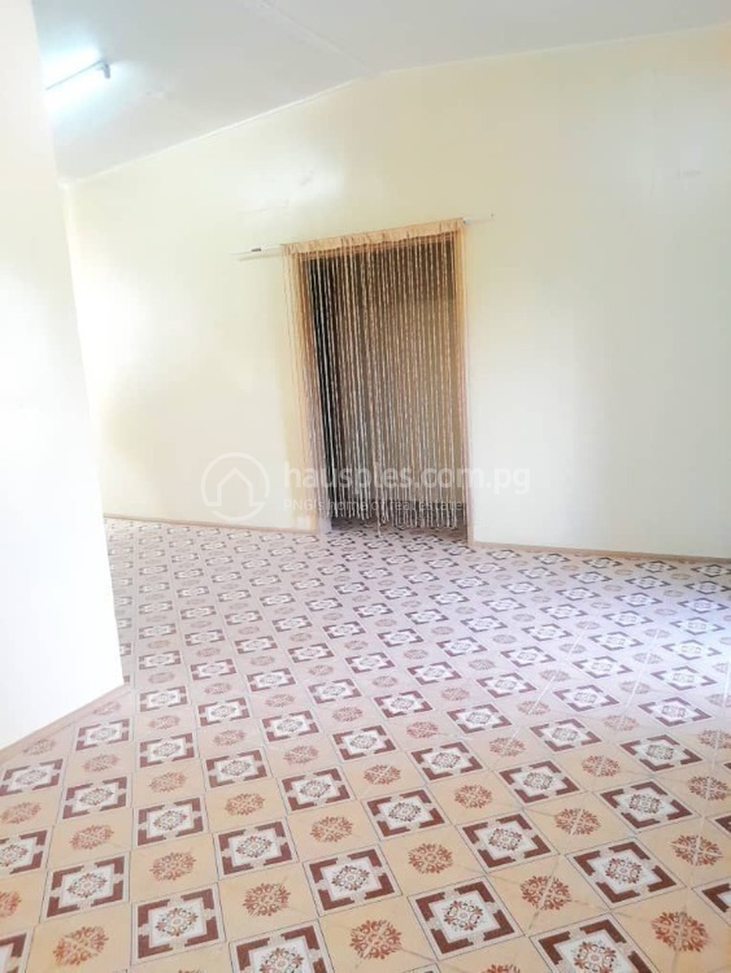 residential House for sale ใน Lae รหัส 31887 8