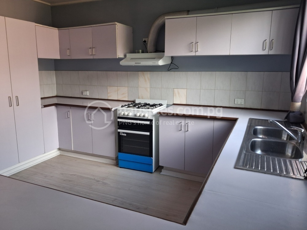 residential Apartment for rent ใน Boroko รหัส 31917 5