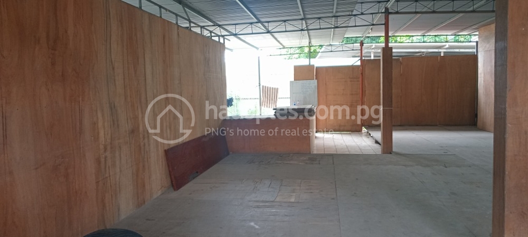 commercial Retail for rent ใน Gordons รหัส 31900 6