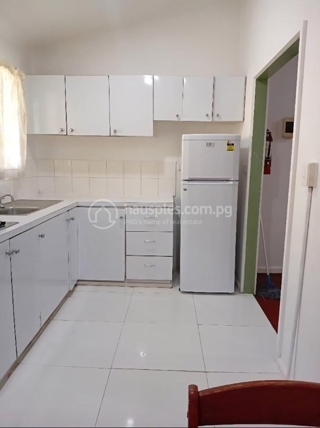 residential BlockOfUnits for sale & rent ใน 5 mile รหัส 31911 21