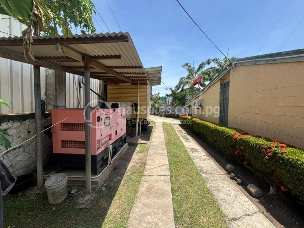 residential BlockOfUnits for sale & rent ใน 5 mile รหัส 31911 6