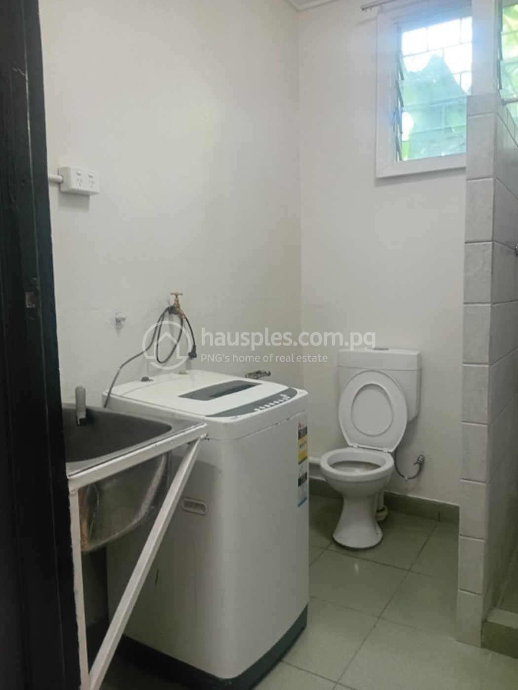 residential Apartment for rent dans Boroko ID 31996 13