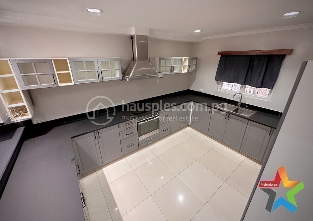 residential BlockOfUnits for rent ใน Korobosea รหัส 31518 2