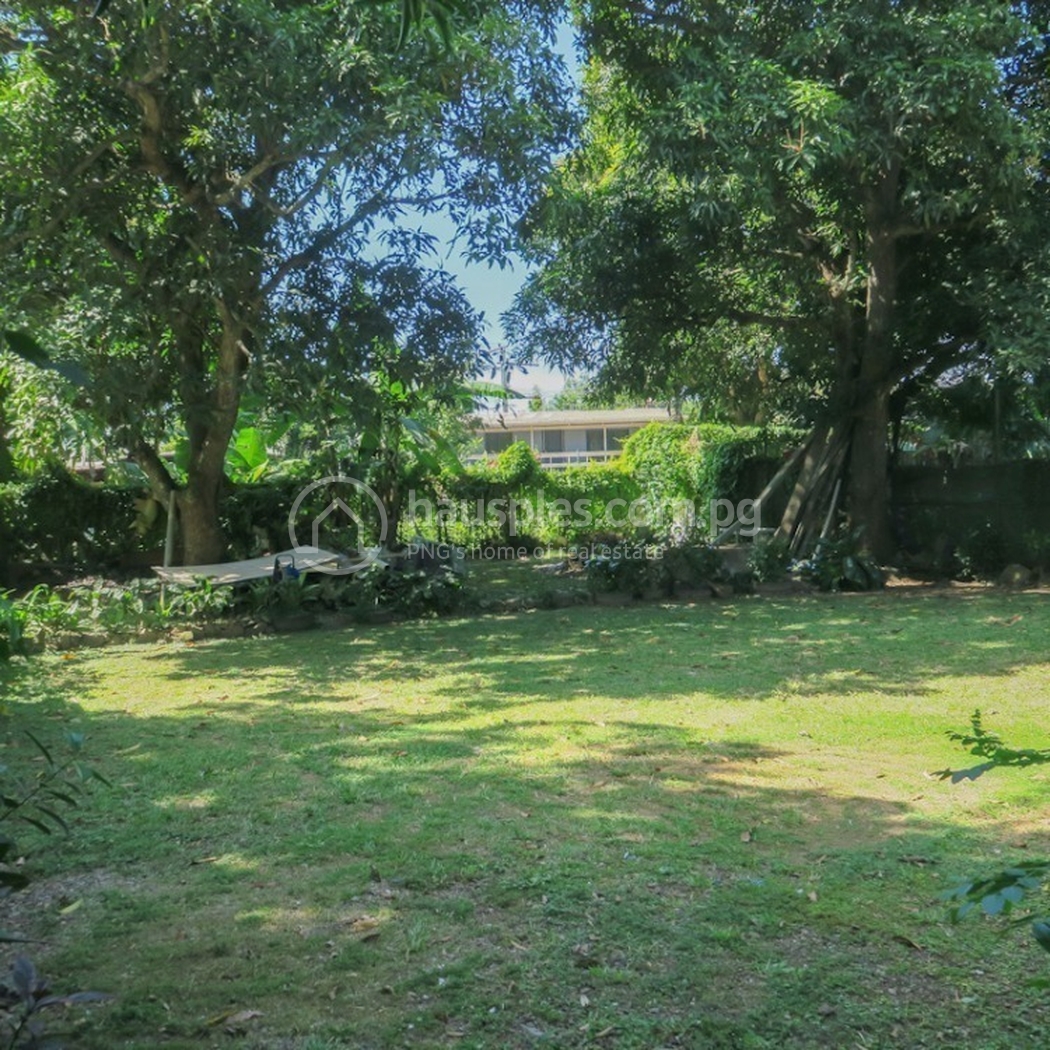 residential DuplexSemi-detached for rent ใน Gerehu รหัส 31992 13