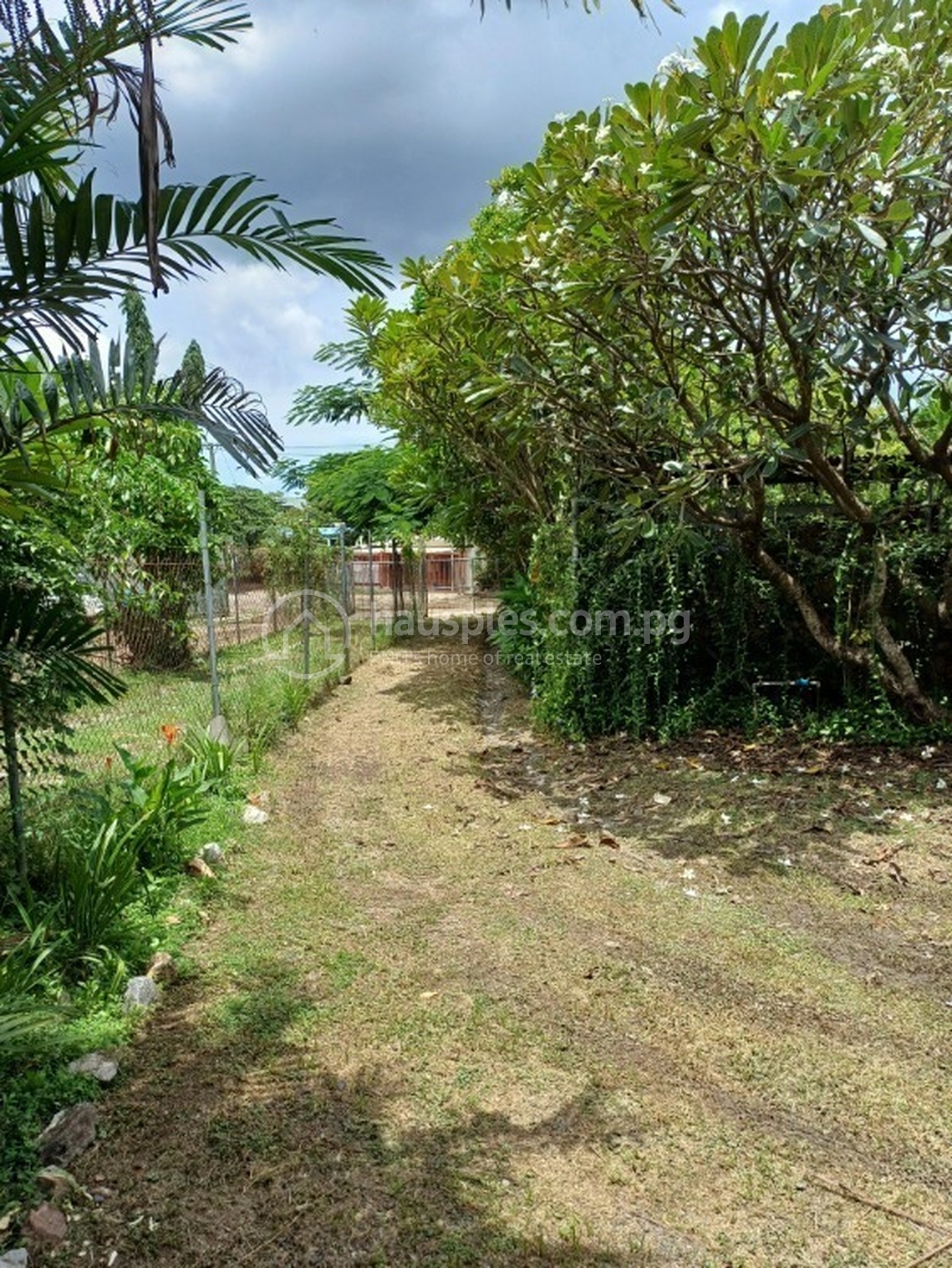 residential House for sale ใน 8 mile รหัส 31979 3