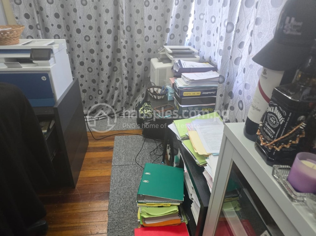 residential House for rent ใน Boroko รหัส 31951 23