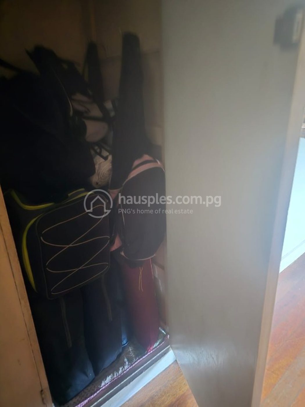 residential House for rent ใน Boroko รหัส 31951 35