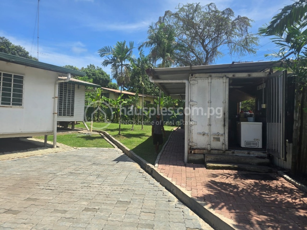 residential House for rent ใน Boroko รหัส 31951 81