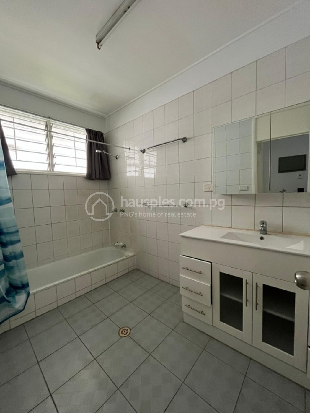residential Townhouse for rent ใน Other รหัส 30687 5