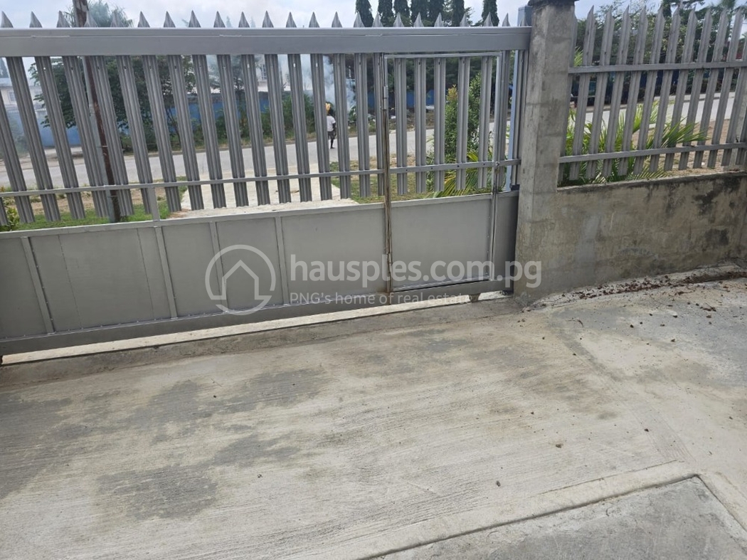 residential House for rent ใน 7 mile รหัส 32032 3