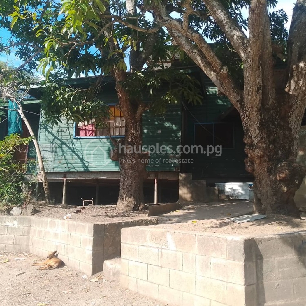 commercial Land for sale ใน 2 Mile รหัส 32023 6