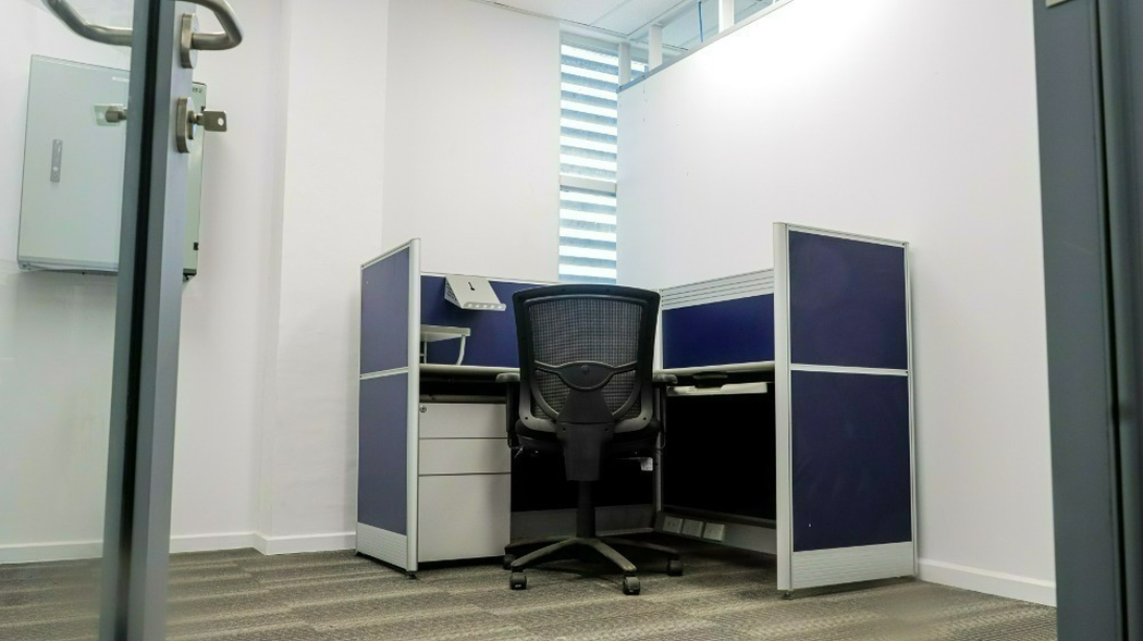 Newly Furnished Office Space Available for Immediate Lease in Hagen's