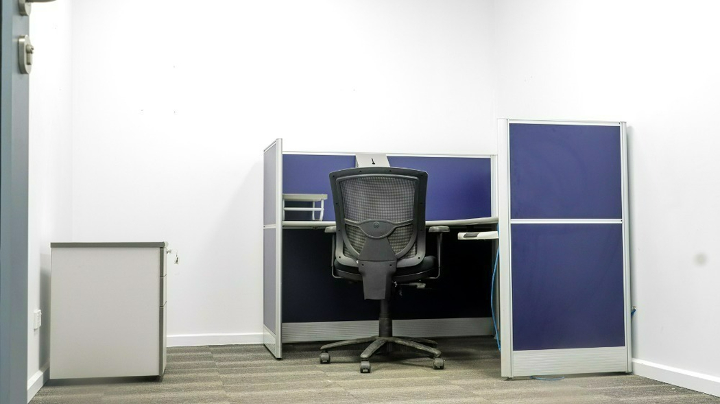 Newly Furnished Office Space Available for Immediate Lease in Hagen's