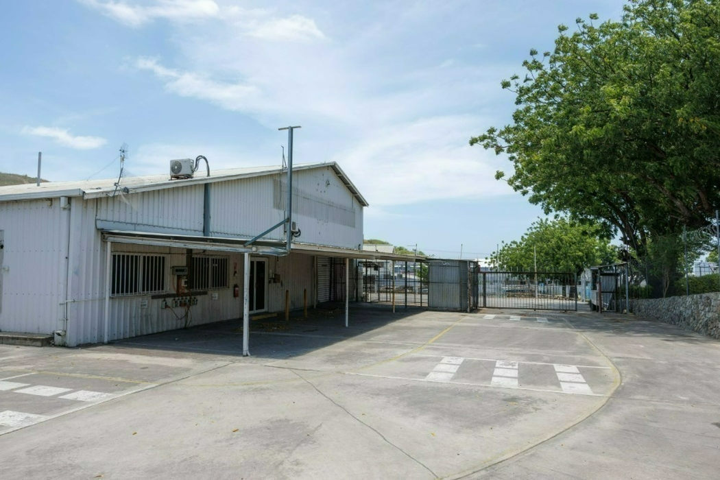 Gallery 01