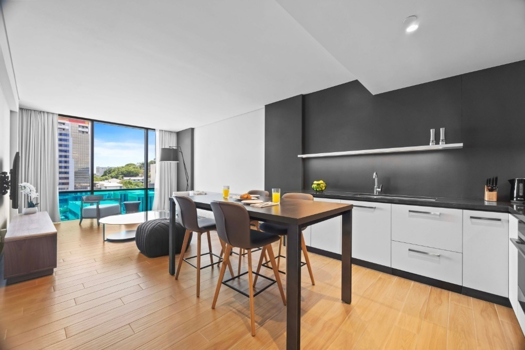 1 Bedroom Suite - Bay View